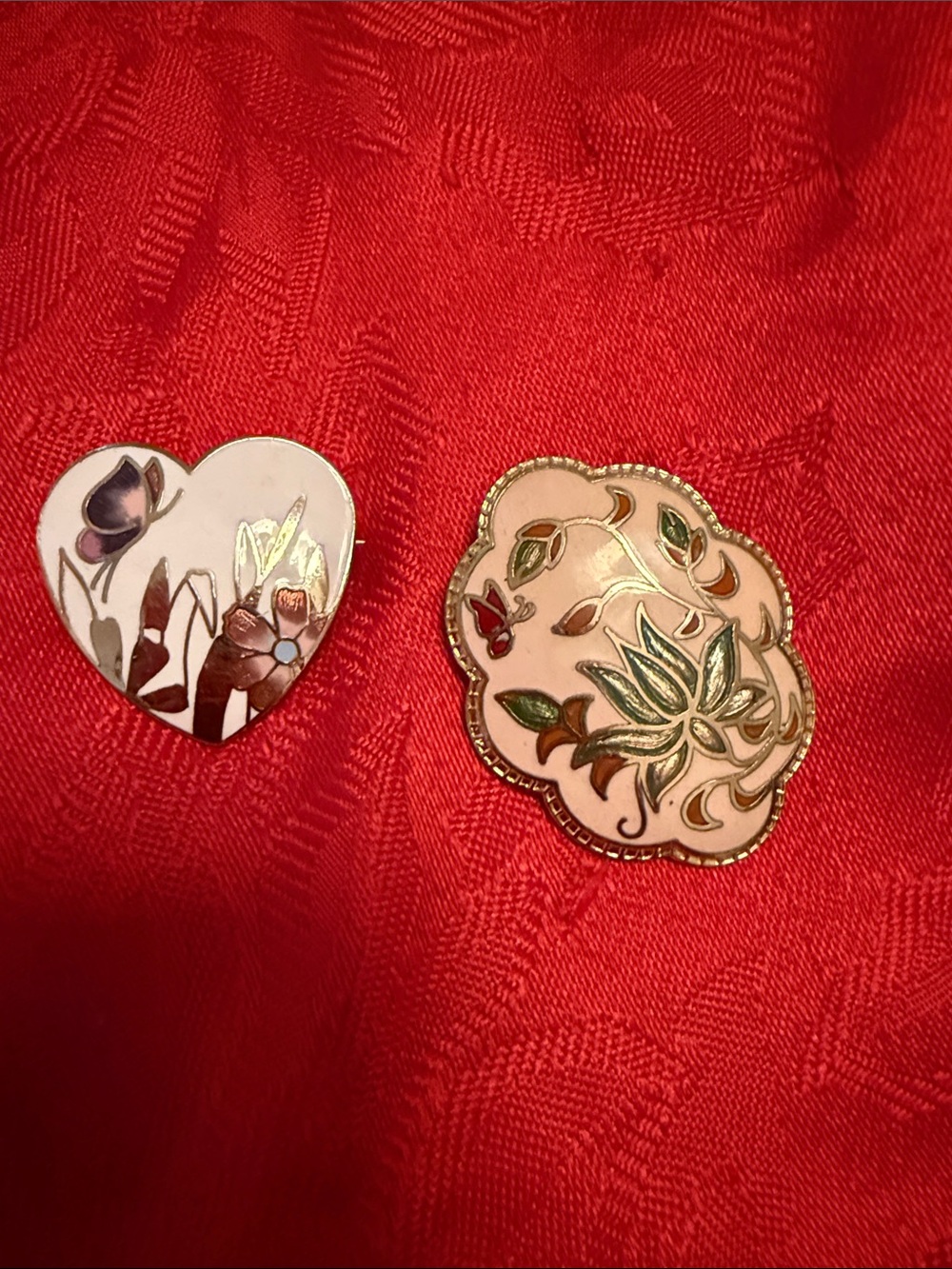 Floral Cloisonné Enamel Pins - Pink and White